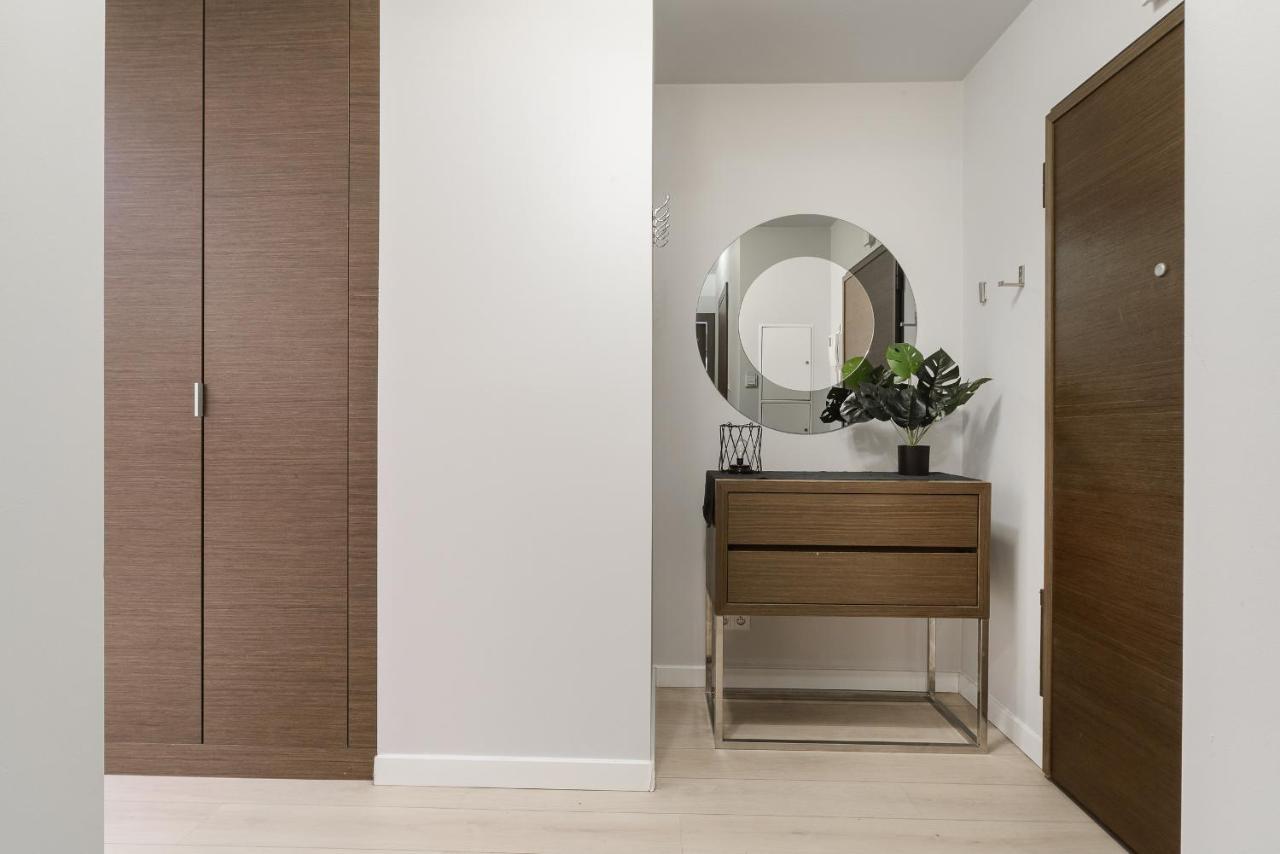 وارسو Luxury Apartments In Platinum Tower المظهر الخارجي الصورة