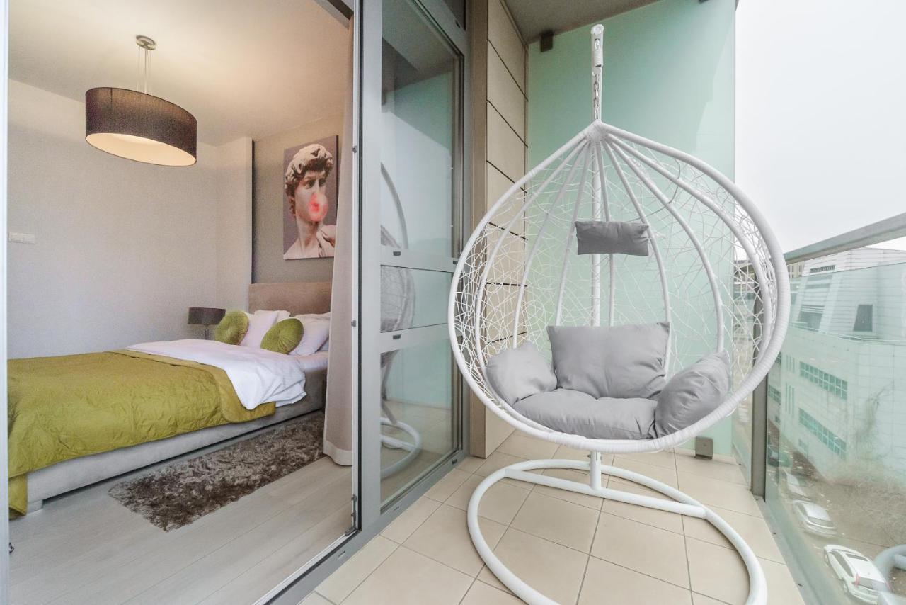 وارسو Luxury Apartments In Platinum Tower المظهر الخارجي الصورة