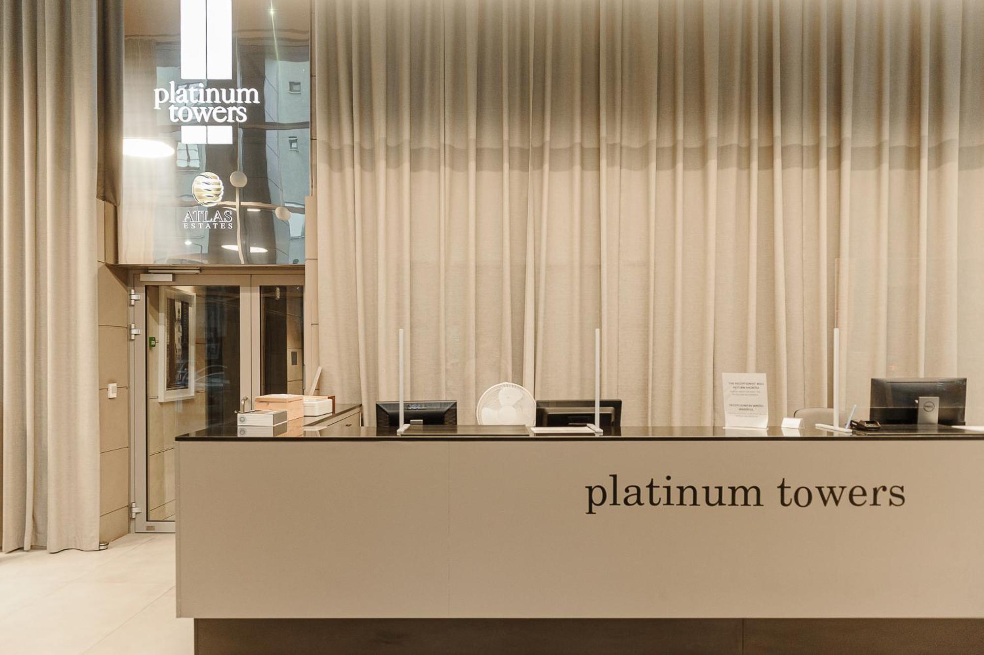 وارسو Luxury Apartments In Platinum Tower المظهر الخارجي الصورة