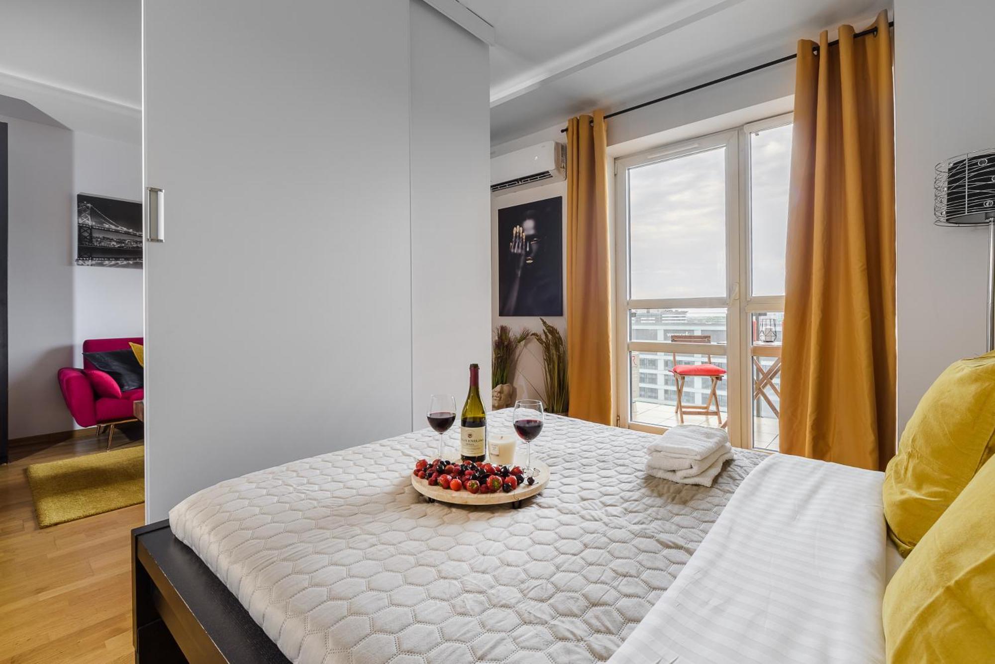 وارسو Luxury Apartments In Platinum Tower المظهر الخارجي الصورة